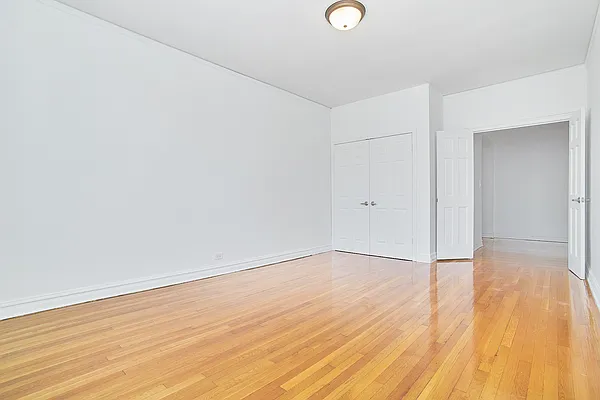 Rented by Living New York | media 8