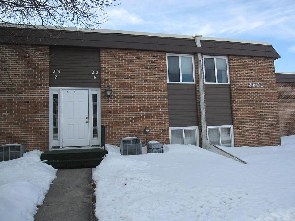 1st image of 2501 26th Ave S APT 6
