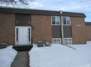 2501 26th Ave S APT 6, Grand Forks, ND 58201