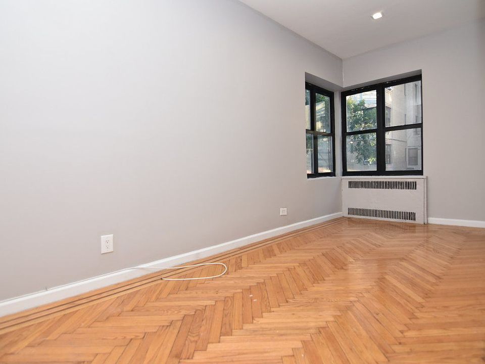 1st image of 610 W 174th St APT 1B