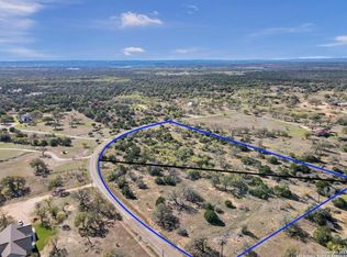 Oak Ridge Trl, Kingsland, TX 78639