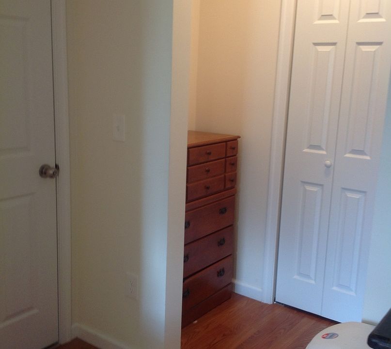 2nd image of 2123 N 19th St APT 4