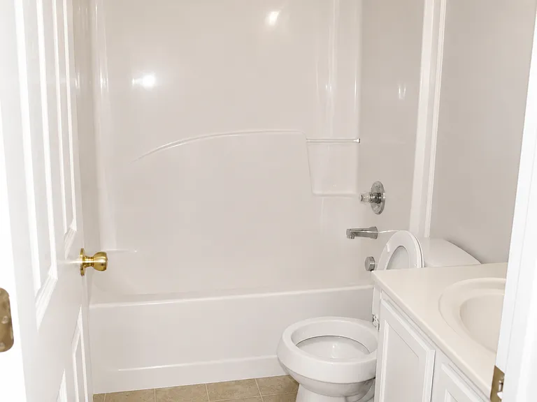 655 Kenridge Dr — Photo 24