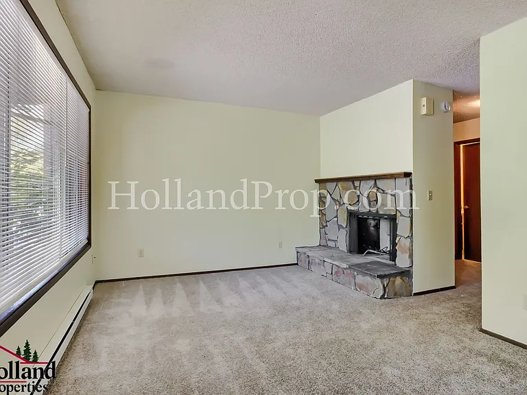4500 SW 103rd Ave #1 — Photo 4