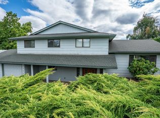 3420 Broken Arrow Loop NW, Salem, OR 97304