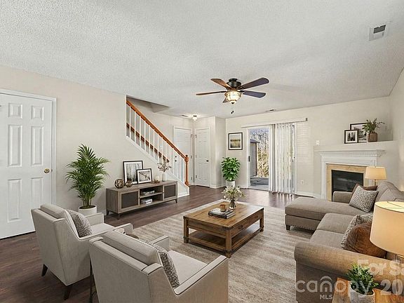 3rd image of 534 Canopy Ct