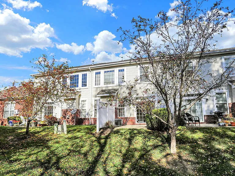 4059 Weston Pointe Dr — Photo 51