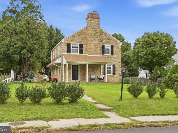 1236 Highland Ave, Abington, PA 19001