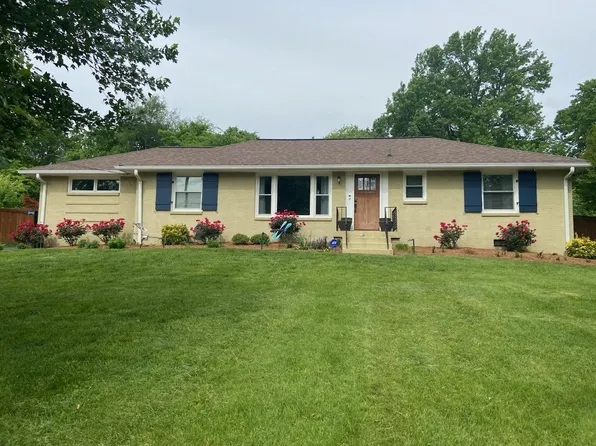 5217 Smartt Dr, Nashville, TN 37220