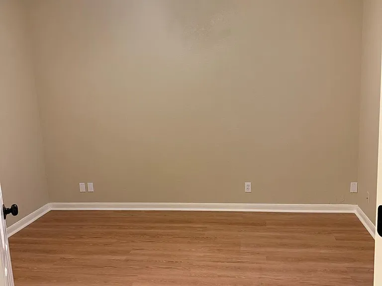 11505 Emerald Falls Dr — Photo 35