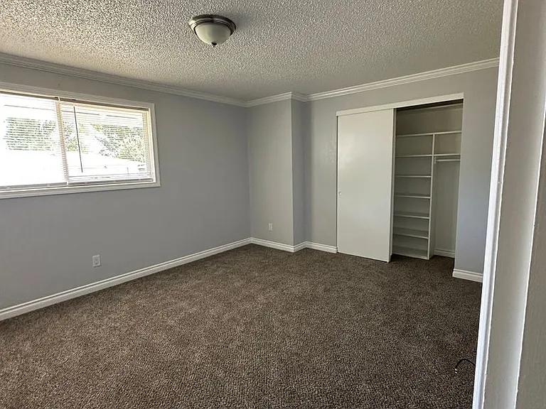 5301 Bel Aire Dr — Photo 16