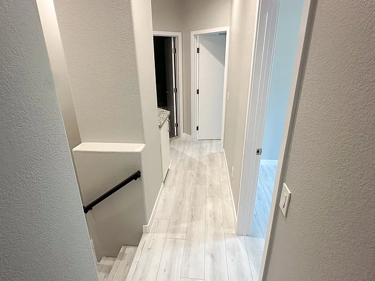 608 Silver Berry Pl — Photo 10
