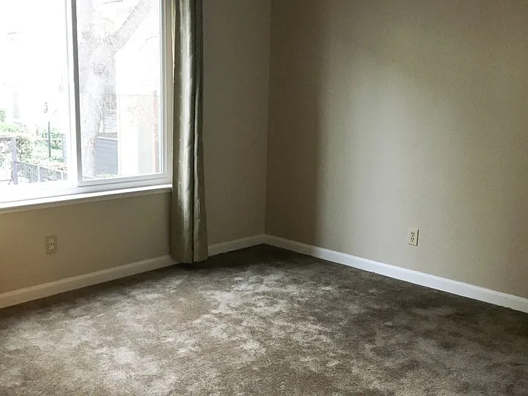 2575 Easton Way #81 — Photo 7