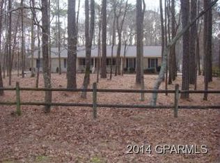 1217 Forest Acres Dr, Greenville, NC 27834