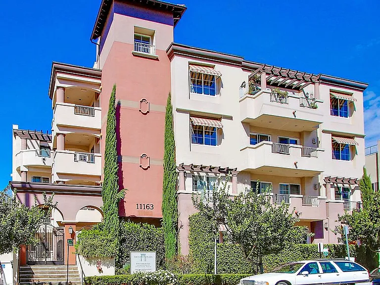 11163 Aqua Vista St #303 — Photo 1