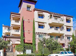 11163 Aqua Vista St APT 302, North Hollywood, CA 91602