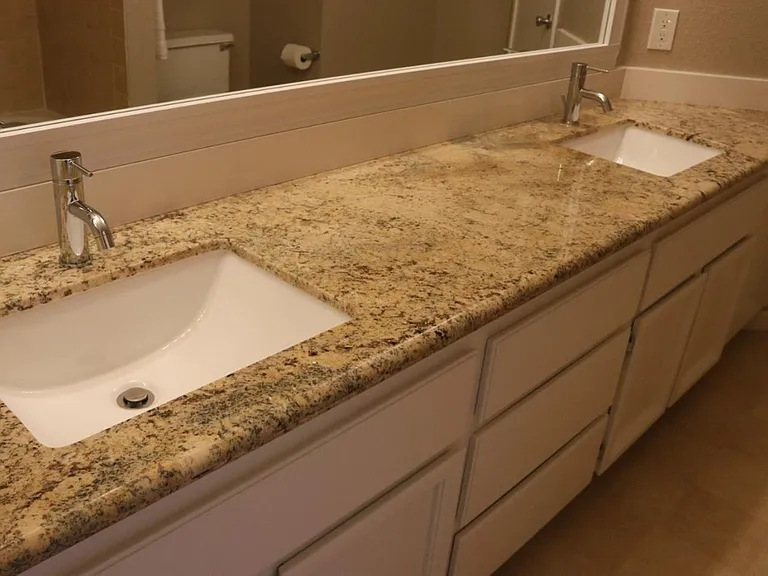 43139 Mayfair Park Ave — Photo 9