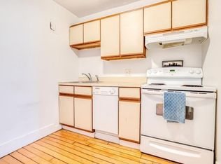 43 Park Vale Ave APT 2, Allston, MA 02134