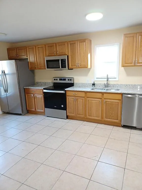 730 Aransas Ave — Photo 1