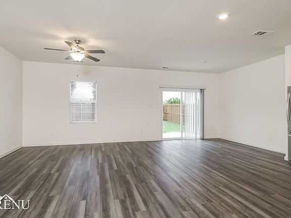 4th image of 13324 Wysong Dr