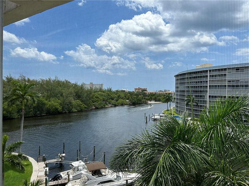 1st image of 1423 E Hillsboro Boulevard #621