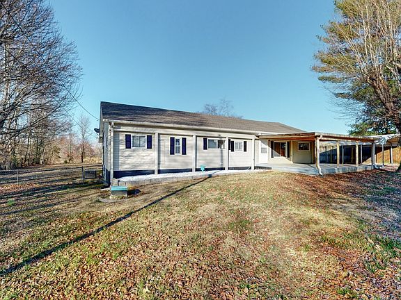2nd image of 2386 Old Clarksville Pike