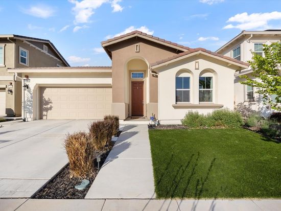 2687 Elderberry St, West Sacramento, CA 95691