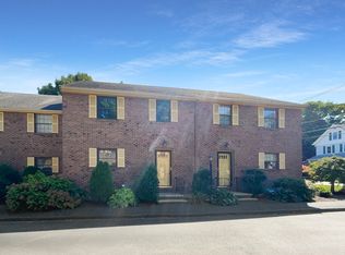 152 Walnut St UNIT 152, Newtonville, MA 02460