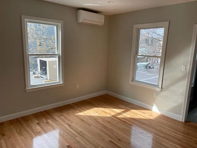 Building Photo - 269 Brookline St #2