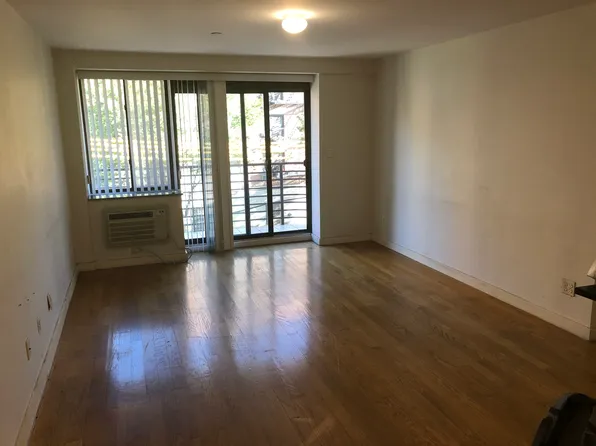 13235 41st Rd #7DD, Flushing, NY 11355