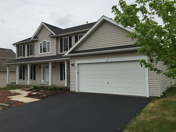 4th image of 36 Derrick Dr