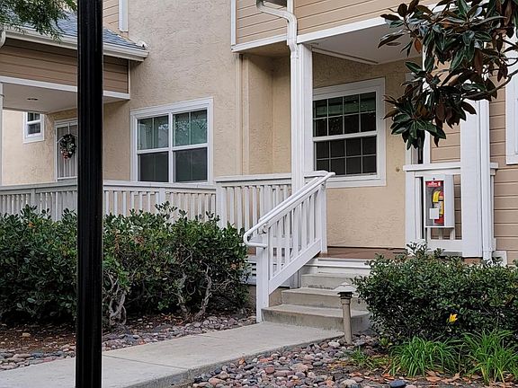 3rd image of 9990 Scripps Vista Way