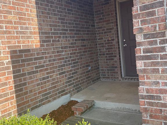 3rd image of 1200 Brownford Dr