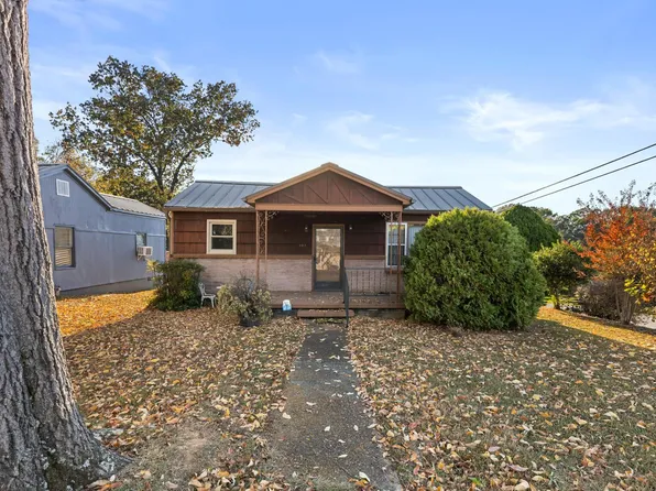 202 Fulton St, Florence, AL 35630