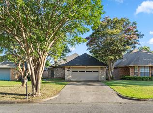3113 Canton St, Greenville, TX 75402