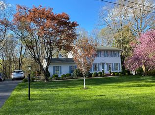 3 Deer Path, Milford, NJ 08848