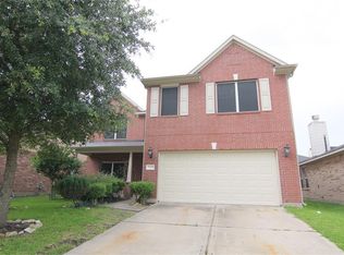 11710 Forest Wind Ln, Houston, TX 77066