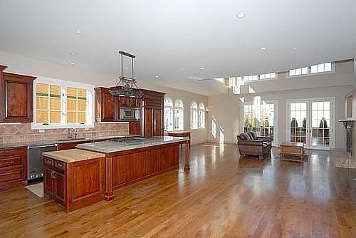 Epicurean Kitchen opens to King-sized great room