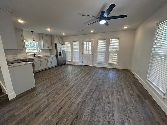 4th image of 1453 S Washington Ave #2