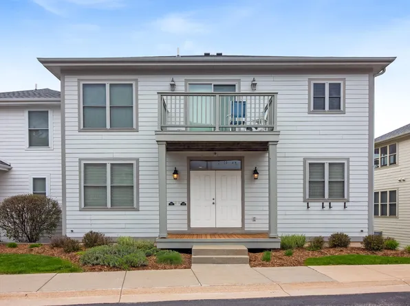 211 Garden Ter #D, Douglas, MI 49406