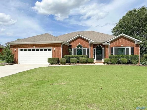 209 Andrea Kaye Ct, Hazel Green, AL 35750