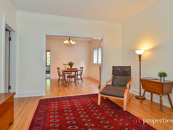 Living Room / Dining Room