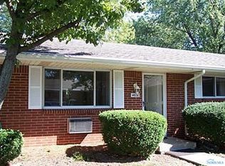 4630 E Catawba Woods Rd, Port Clinton, OH 43452