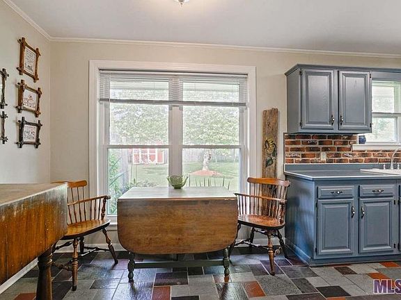 5th image of 25672 Saint Clement Ave
