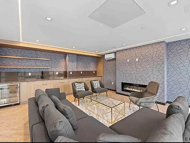 333 Linden Blvd #3P — Photo 13