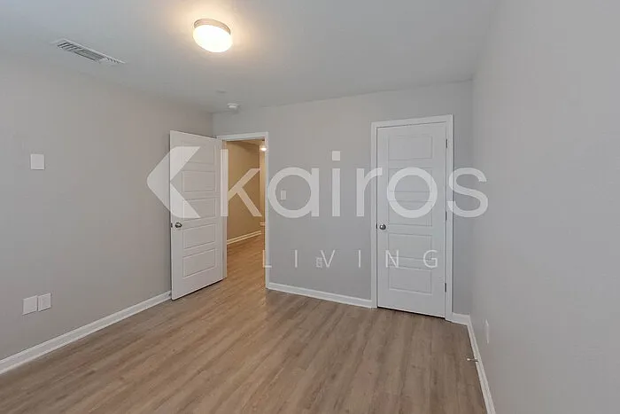 11502 Camden Court Cir — Photo 8