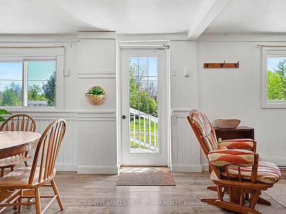 5th image of 534 Anglican Church Rd
