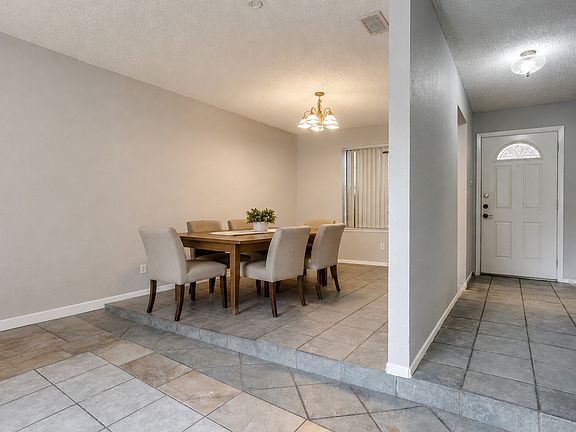 5th image of 3858 Wonder Ct
