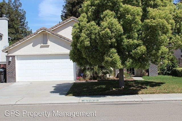 1st image of 4132 Blake Cir