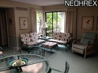 4th image of 421-16 Knollwood Dr
